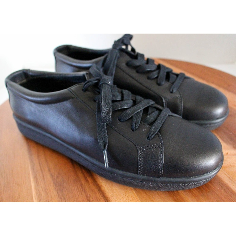 Eileen Fisher Shoes Size 8.5 Black Leather Lace Up Low Top Casual Sneakers